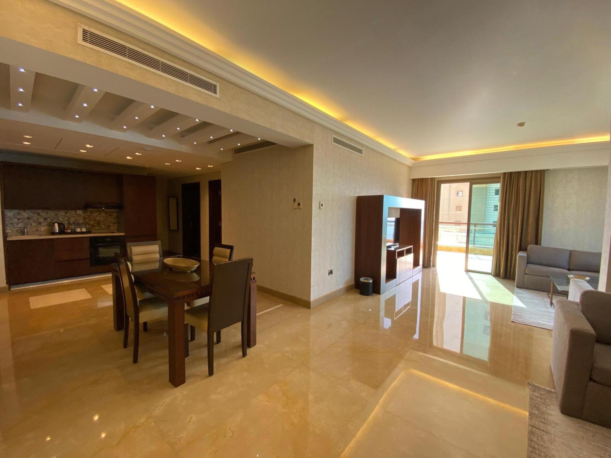Lancaster Suites Raouche Бейрут Экстерьер фото