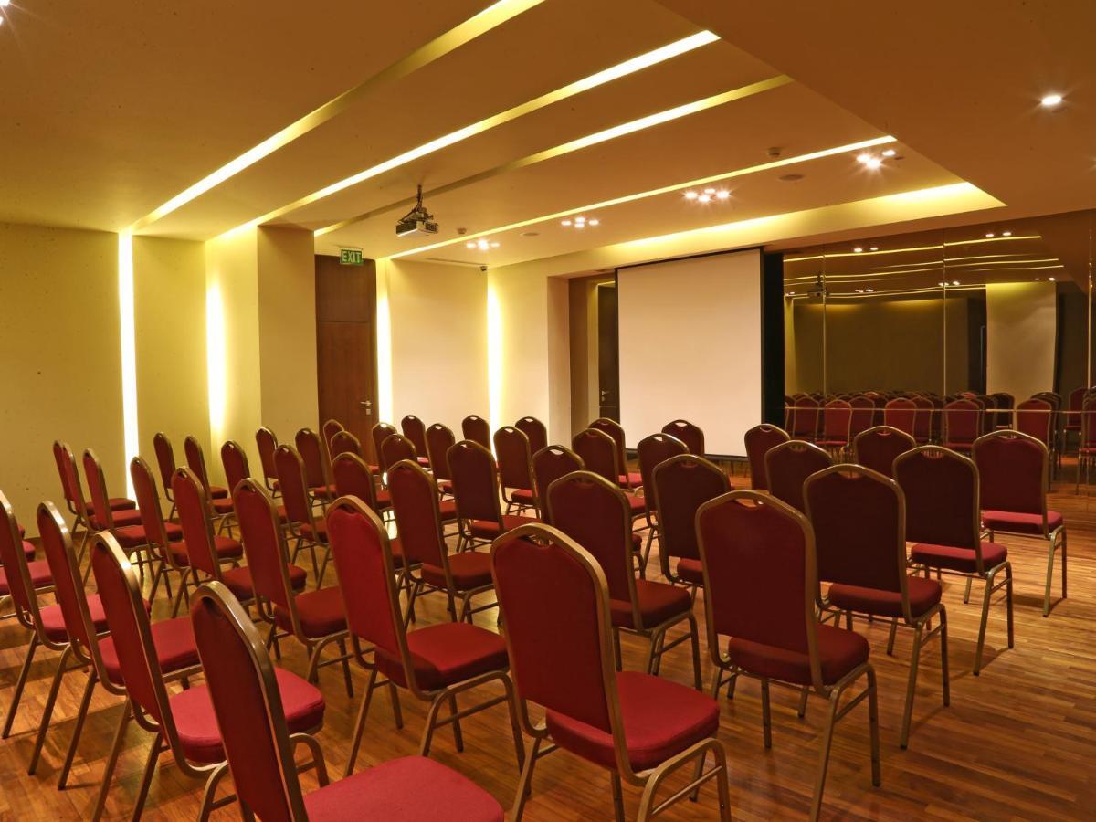 Lancaster Suites Raouche Бейрут Экстерьер фото
